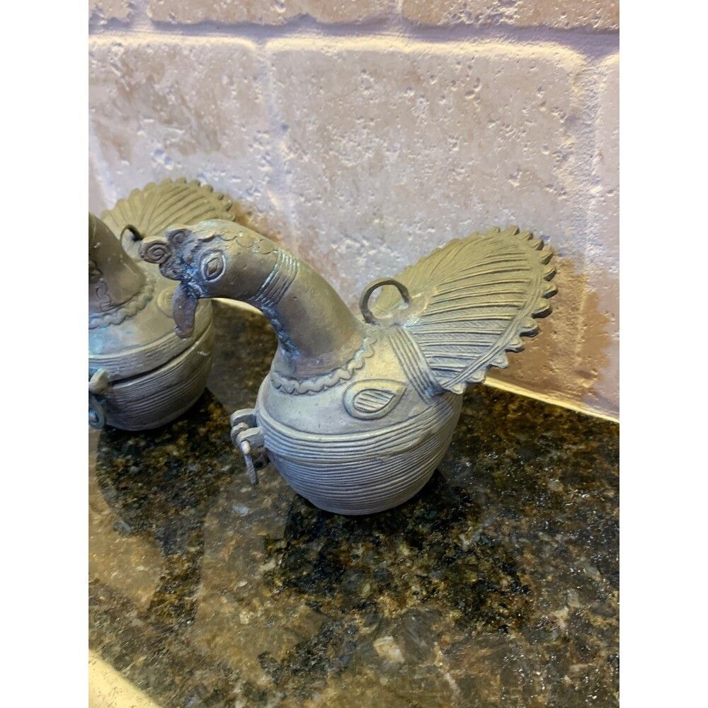 Vintage Cast Brass Peacock Hinged Trinket Boxes Pair Folk Art Betel Keepsake - Picture 2 of 12